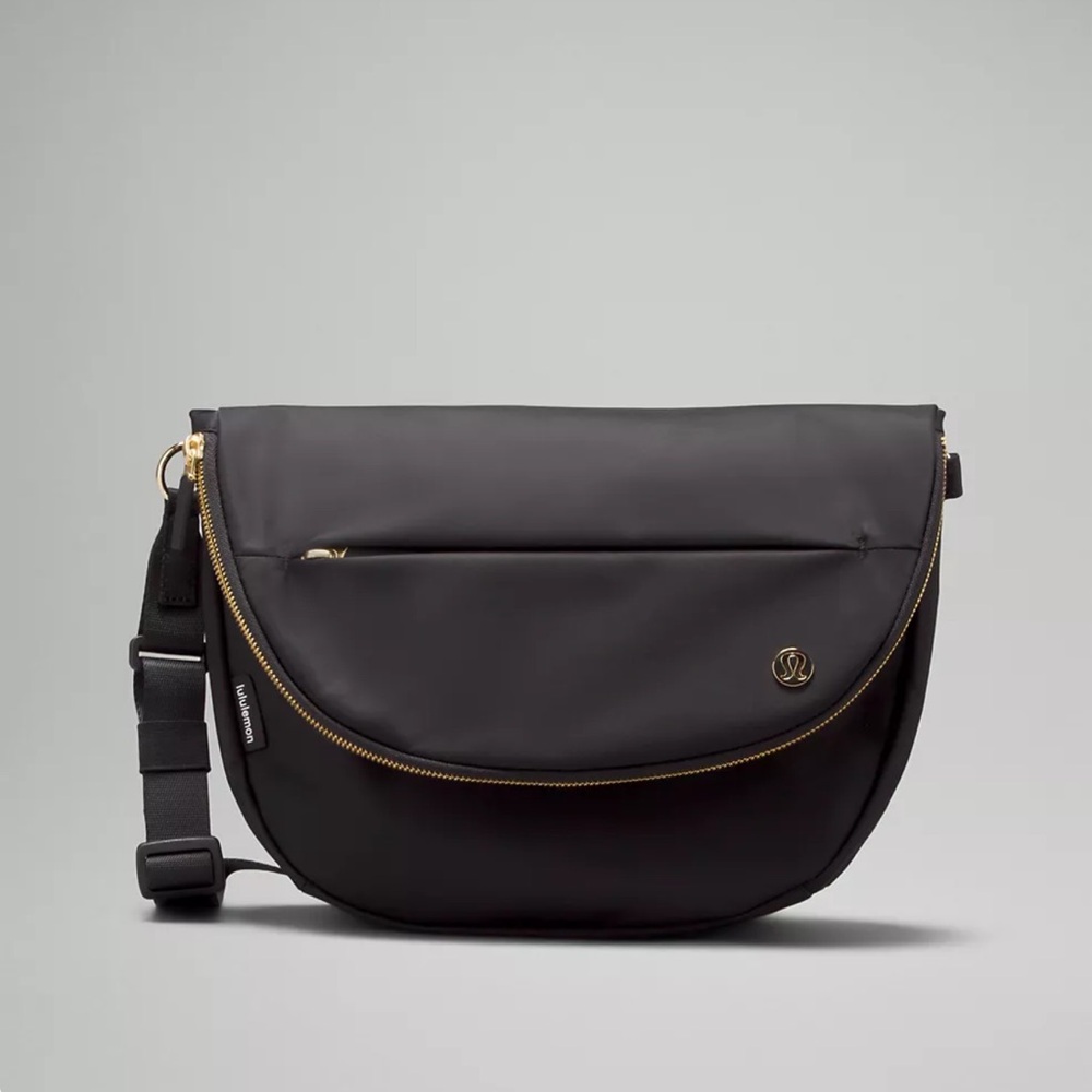 Lululemon Festival Bag (Brand New)